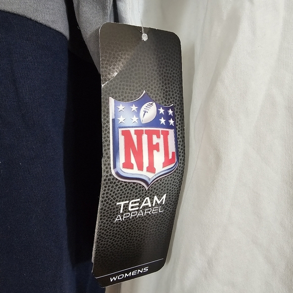 Dallas Cowboys NWT Laced Long Sleeve‎ Colorblock Tshirt Sports Football Athletic - Picture 5 of 7